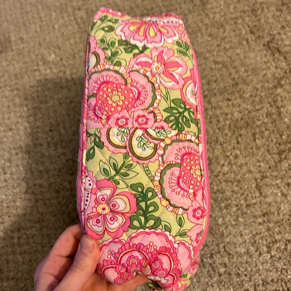Retired 2008 Vera Bradley Bowler Handbag. Petal Pink - Picture 4 of 6